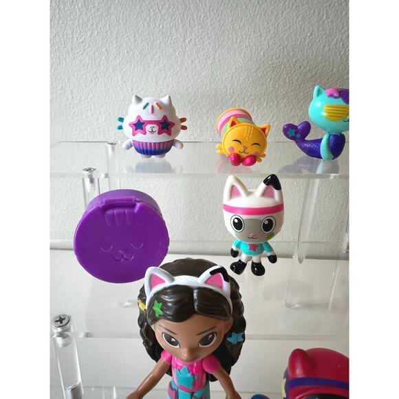Gabby's Dollhouse, Dance Party Figure Set Complete - Picture 3 of 4